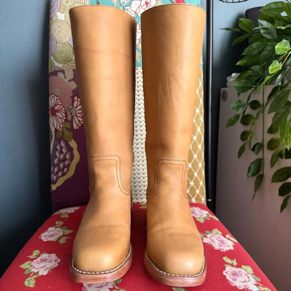 Frye Campus 14L Wide Calf - Banana - Picture 6 of 9